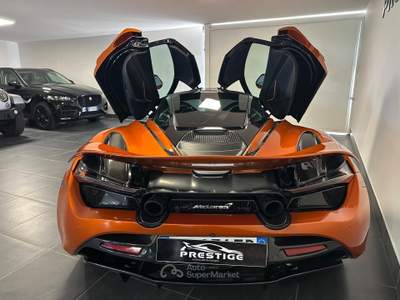 McLaren 720S 720 S PERFORMANCE TRACK PACK MSO usata Anzio