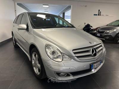 Mercedes-Benz Classe R R 320CDI 224CV 4 MATIC 6 POSTI usata Anzio