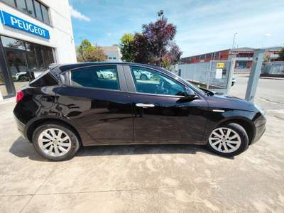 Alfa Romeo Giulietta 1.6 jtdm Business 120cv usata Asti