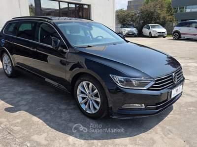Volkswagen Passat Variant 2.0 tdi Business 150cv d usata Asti