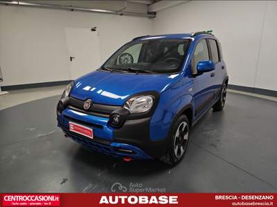 Fiat Panda Panda 1.0 firefly hybrid Cross s&amp;s 70cv 5p.ti Blu/Azzurro usata Brescia