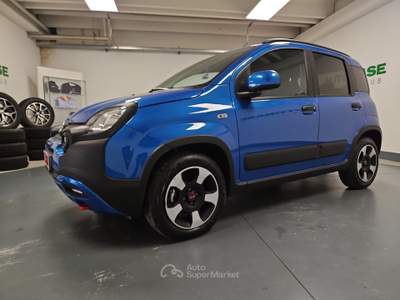 Fiat Panda Panda 1.0 firefly hybrid Cross s&amp;s 70cv 5p.ti Blu/Azzurro usata Brescia
