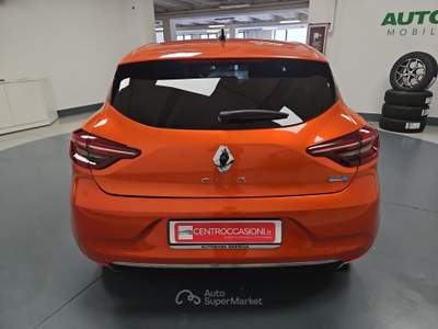 Renault Clio Clio 1.6 E-Tech full hybrid Techno 145cv auto Arancione usata Brescia
