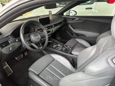 Audi A5 40 2.0 tdi Sport quattro 190cv s-tronic Bianco usata Cento