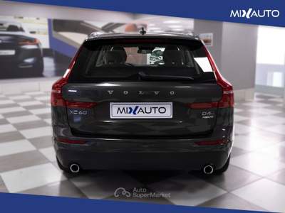 Volvo XC60 2.0 D4 Inscription Geartronic Grigio usata Latina