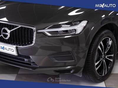 Volvo XC60 2.0 D4 Inscription Geartronic Grigio usata Latina