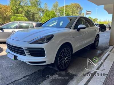Porsche Cayenne Cayenne Coupé Bianco usata Roma