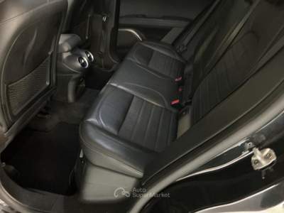 Alfa Romeo Stelvio AT8 RWD usata Cento