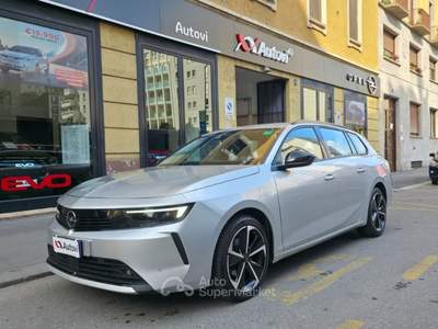 Opel Astra 1.2 t Edition s&amp;s 110cv (PROMO) Grigio usata Milano