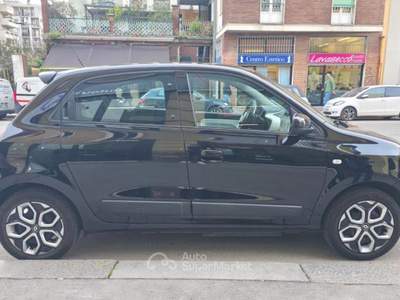 Renault Twingo 22kWh Urban Night (PROMO) Nero usata Milano