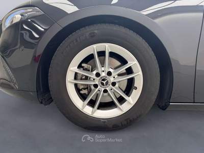 Mercedes-Benz Classe A A 180 D Automatic Business Nero usata Cassola