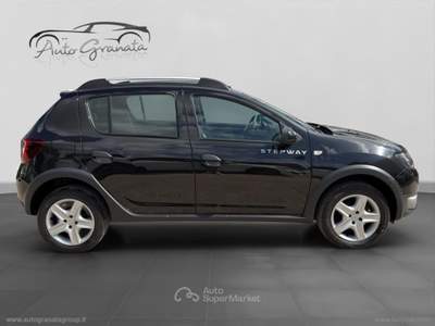 Dacia Sandero Sandero Stepway 0.9 TCe 12V T-GPL 90 S&S INTROVABILE PRESTIGE! GPL 2036 Nero usata Qualiano