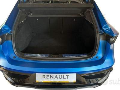 Renault Rafale E-Tech 4x4 300 CV Atelier Alpine usata Gioia Tauro