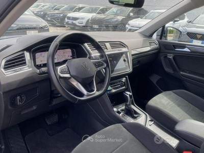 Volkswagen Tiguan Elegance 2.0 TDI 150 CV DSG usata Partinico