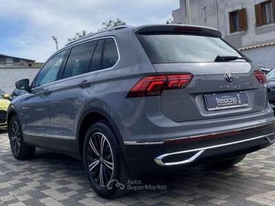Volkswagen Tiguan Elegance 2.0 TDI 150 CV DSG usata Partinico