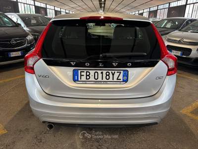 Volvo V60 1.6 84kw 115cv Momentum NEOPATENTATO usata Sommacampagna