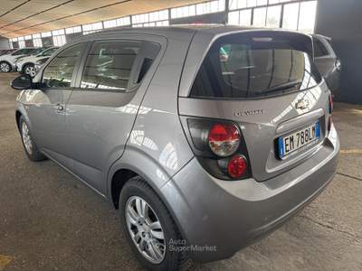 Chevrolet Aveo 86CV 5 porte LTZ NEOPATENTATO usata Sommacampagna