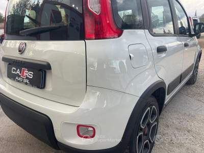 Fiat Panda FireFly S&S Hybrid City Life usata Anzio