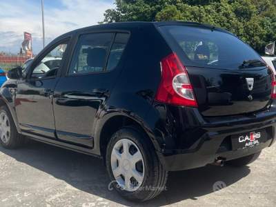 Dacia Sandero Laurèate 1.4 8v 75cv GPL usata Anzio