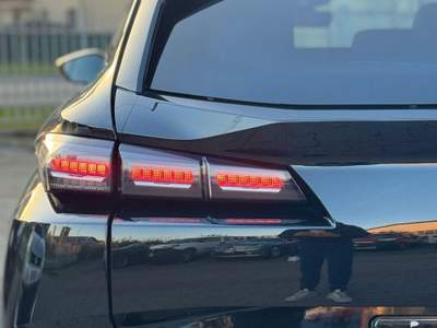 Peugeot 308 S&S EAT8 SW Allure Pack usata Casalmaggiore