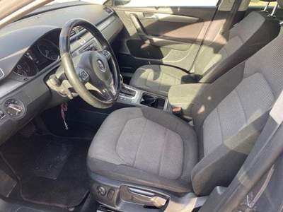 Volkswagen Passat  Grigio usata Augusta