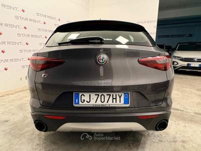 Alfa Romeo Stelvio AT8 RWD usata Roma