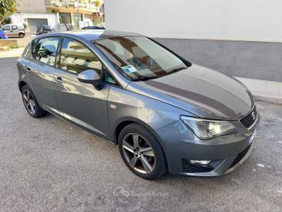 Seat Ibiza CR 5 porte FR Grigio usata Monopoli