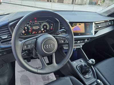 Audi A1 A1 allstreet 30 1.0 tfsi Identity Contrast 116cv Grigio usata Gubbio