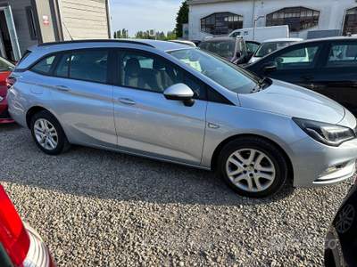 Opel Astra Start&Stop Sports Tourer usata Pieve di Cento