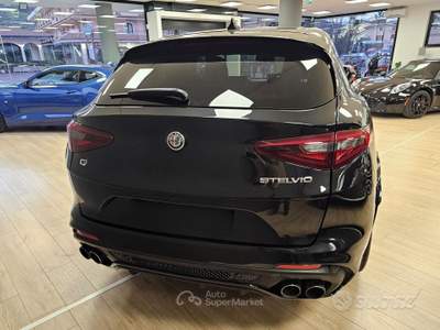 Alfa Romeo Stelvio AT8 Quad usata Tortoreto