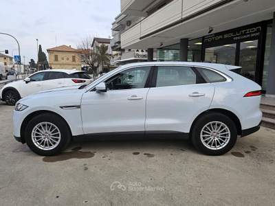 Jaguar F-Pace AWD aut. Pure usata Tortoreto