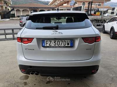 Jaguar F-Pace AWD aut. Pure usata Tortoreto