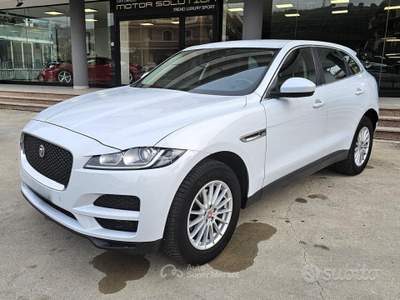 Jaguar F-Pace AWD aut. Pure usata Tortoreto