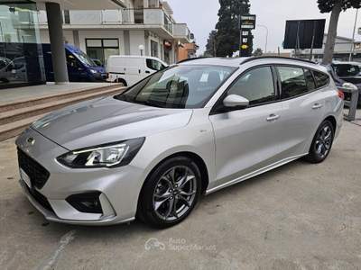 Ford Focus EcoBlue 150 CV automatico SW ST-Lin usata Tortoreto