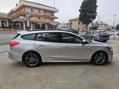 Ford Focus EcoBlue 150 CV automatico SW ST-Lin usata Tortoreto