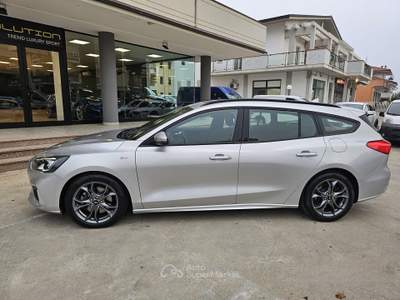 Ford Focus EcoBlue 150 CV automatico SW ST-Lin usata Tortoreto