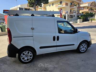 Fiat Doblò Doblo t-jet N.p. Sx Cargo - Con Officina Mobi Bianco usata Tortoreto