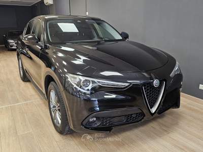 Alfa Romeo Stelvio 2.2d Q4 210cv Super Nero usata Tortoreto