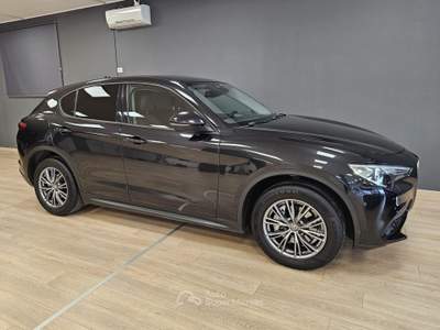 Alfa Romeo Stelvio 2.2d Q4 210cv Super Nero usata Tortoreto