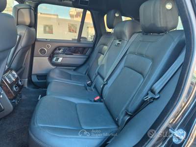Land Rover Range Rover Range 3.0 SDV6 Vogue usata Ciampino
