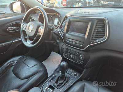Jeep Cherokee AWD Active Drive I Limited usata Ciampino