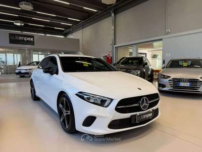 Mercedes-Benz Classe A Sport PELLE/LED/CAMERA/18" Bianco usata Merano