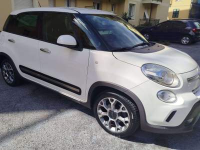 Fiat 500L 500L 2016 1.3 mjt Trekking 95cv Bianco usata Genova