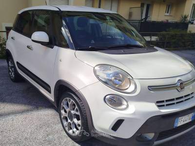 Fiat 500L 500L 2016 1.3 mjt Trekking 95cv Bianco usata Genova