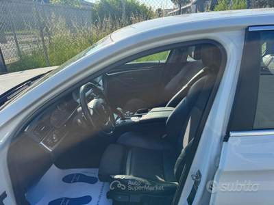 BMW Serie 5 520d 520 d Touring Autom. 185CV usata Modena