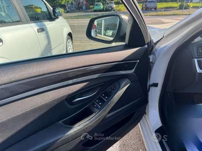 BMW Serie 5 520d 520 d Touring Autom. 185CV usata Modena