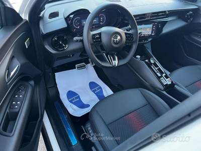 Alfa Romeo Junior Hybrid eDCT6 Specia usata Modena