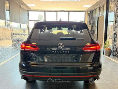 Volkswagen Touareg 3.0 V6 TDI SCR Elegance usata Stanghella
