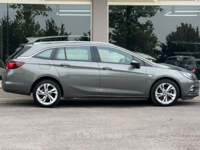 Opel Astra Start&Stop Sports Toure usata Paese