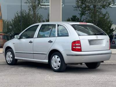 Skoda Fabia SW - 1.4 101 CV usata Paese